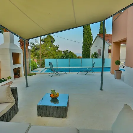 Marly Lejlighed Trogir