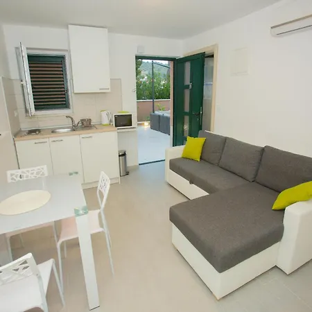 Marly Lejlighed Trogir