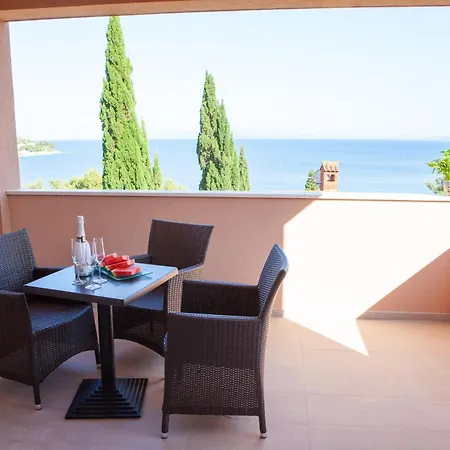 Marly Lejlighed Trogir