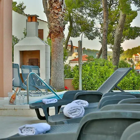 Lejlighed Marly Trogir